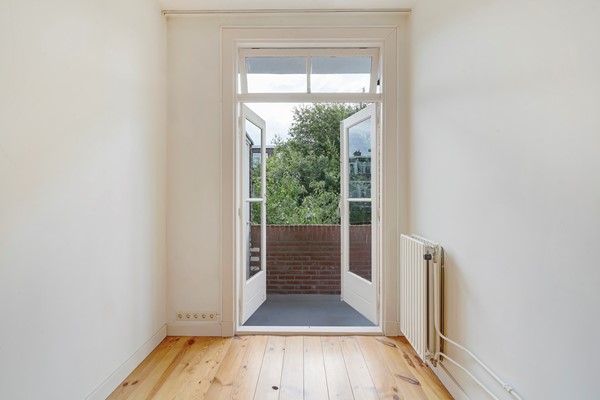 Medium property photo - Stuyvesantstraat 335, 2593 GK Den Haag